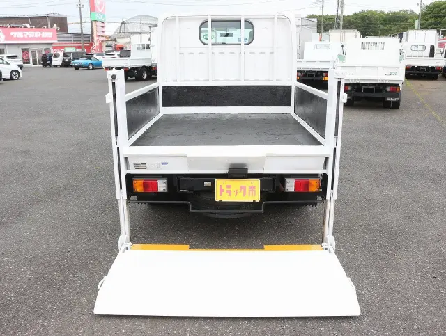 日産 アトラス SKG-SZ2F24(2WD)の写真26