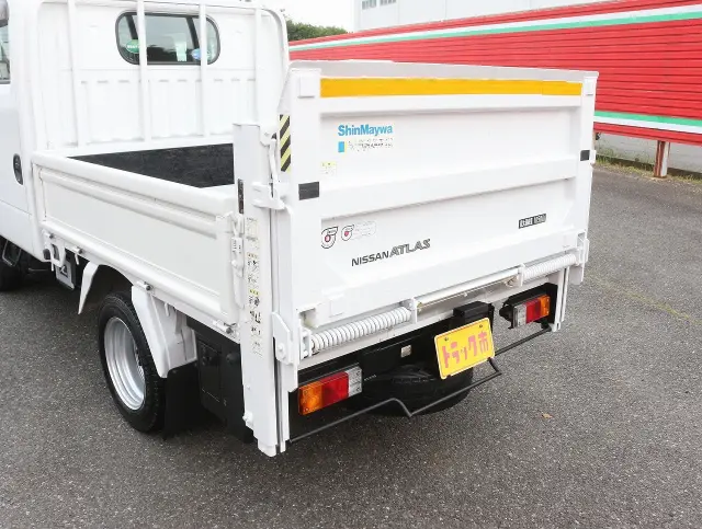 日産 アトラス SKG-SZ2F24(2WD)の写真27
