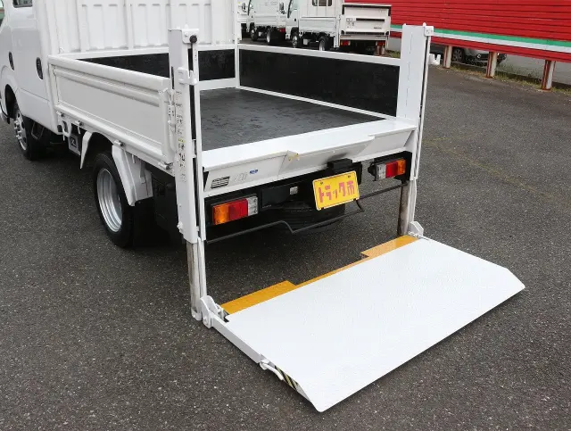 日産 アトラス SKG-SZ2F24(2WD)の写真29