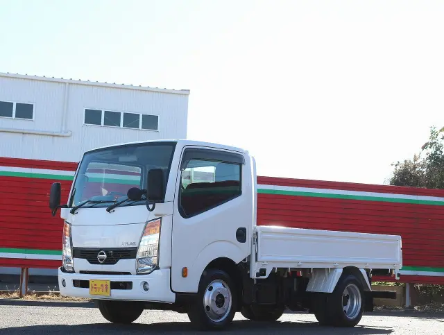 日産 アトラス SKG-TZ2F24(2WD)の写真1