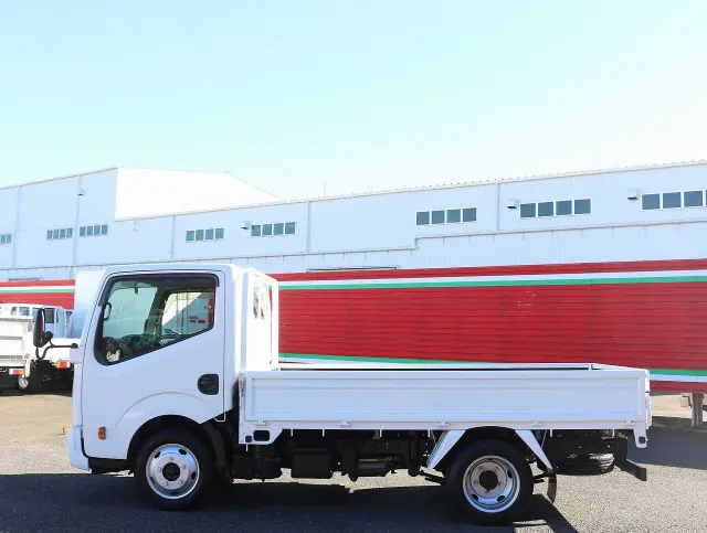 日産 アトラス SKG-TZ2F24(2WD)の写真8