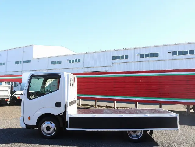 日産 アトラス SKG-TZ2F24(2WD)の写真18