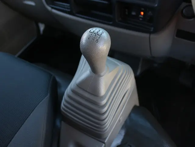 日産 アトラス SKG-TZ2F24(2WD)の写真35