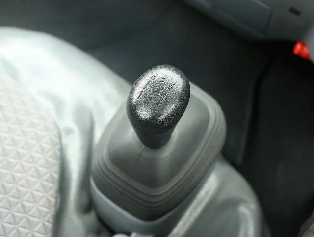 マツダ タイタン 2RG-LHR88A(2WD)の写真38