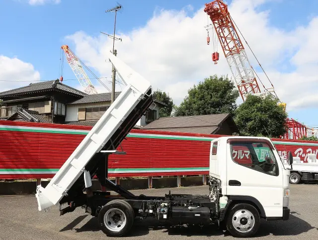 三菱 キャンター TPG-FBA30(2WD)の写真21