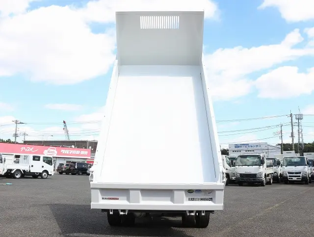 三菱 キャンター TPG-FBA30(2WD)の写真23