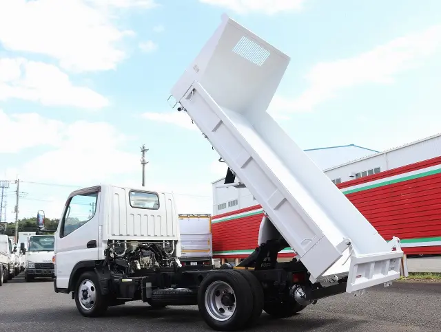 三菱 キャンター TPG-FBA30(2WD)の写真24