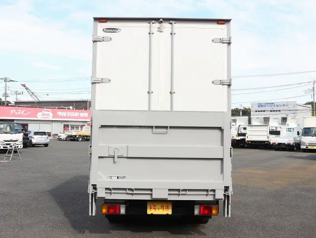 いすゞ エルフ TRG-NJR85AN(2WD)の写真6