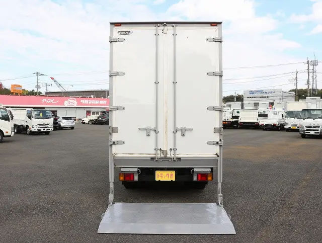 いすゞ エルフ TRG-NJR85AN(2WD)の写真11