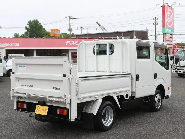日産 アトラス TKG-SZ2F24(2WD)の写真2