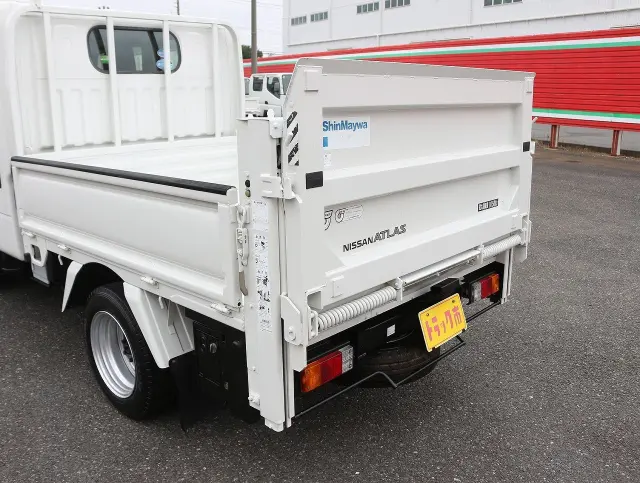日産 アトラス TKG-SZ2F24(2WD)の写真22