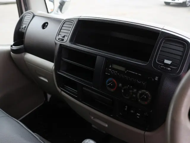 日産 アトラス TKG-SZ2F24(2WD)の写真40