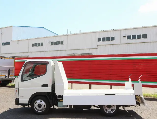三菱 キャンター TKG-FBA30(2WD)の写真16