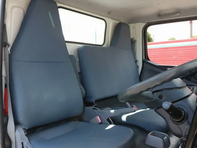 三菱 キャンター TKG-FBA30(2WD)の写真38