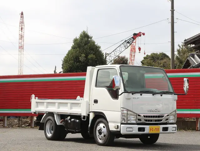 いすゞ エルフ SKG-NJR85AD(2WD)の写真4