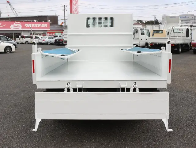 いすゞ エルフ SKG-NJR85AD(2WD)の写真11