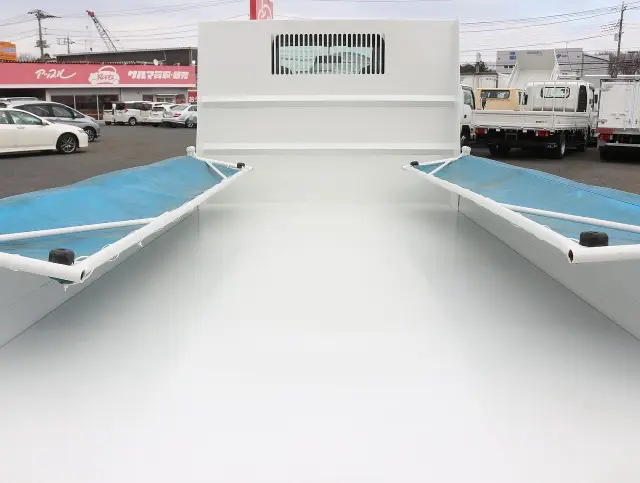 いすゞ エルフ SKG-NJR85AD(2WD)の写真12