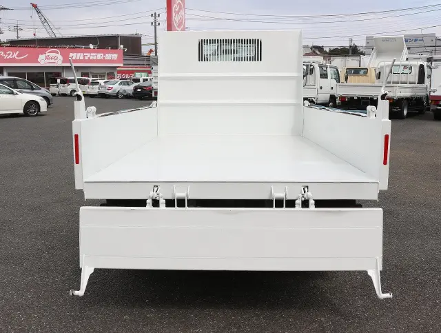 いすゞ エルフ SKG-NJR85AD(2WD)の写真13