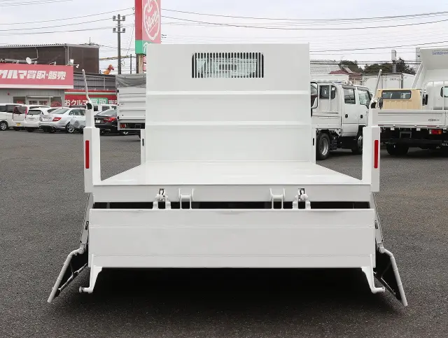 いすゞ エルフ SKG-NJR85AD(2WD)の写真16