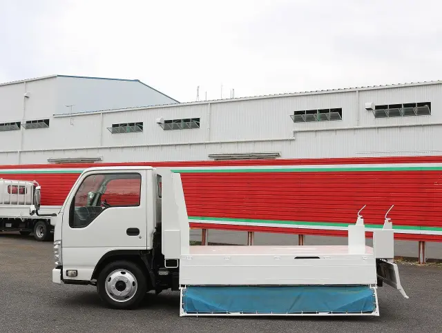 いすゞ エルフ SKG-NJR85AD(2WD)の写真18