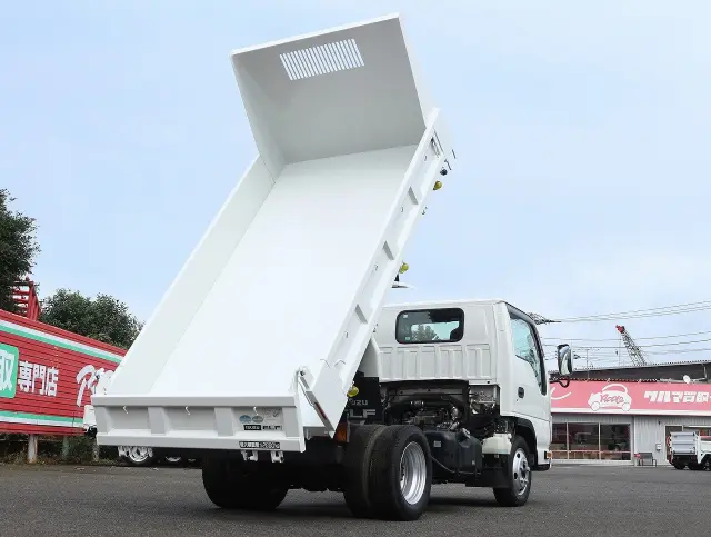 いすゞ エルフ TPG-NJR85AD(2WD)の写真5