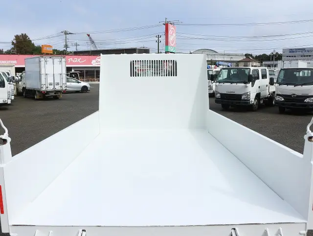 いすゞ エルフ TPG-NJR85AD(2WD)の写真12