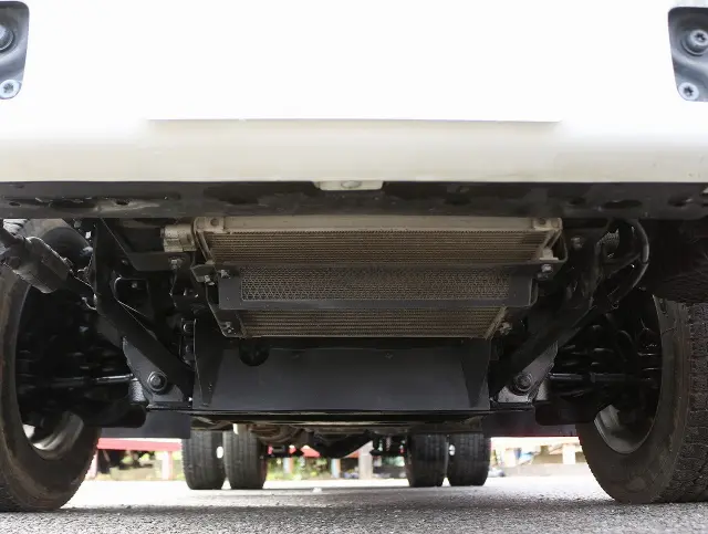 いすゞ エルフ TPG-NJR85AD(2WD)の写真28