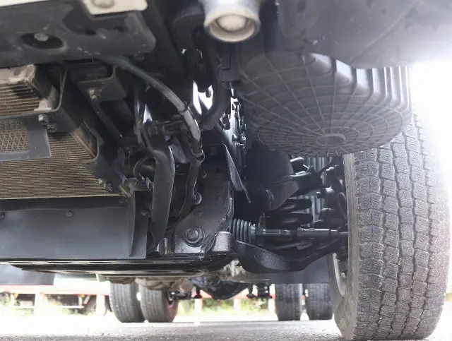 いすゞ エルフ TPG-NJR85AD(2WD)の写真31