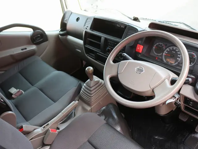 日産 アトラス TKG-SZ2F24(2WD)の写真27