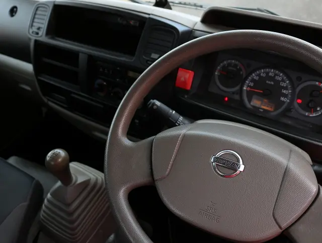日産 アトラス TKG-SZ2F24(2WD)の写真31