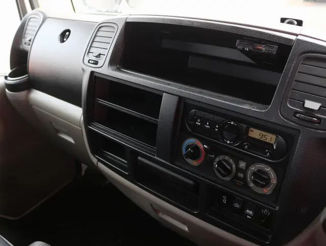 日産 アトラス TKG-SZ2F24(2WD)の写真34