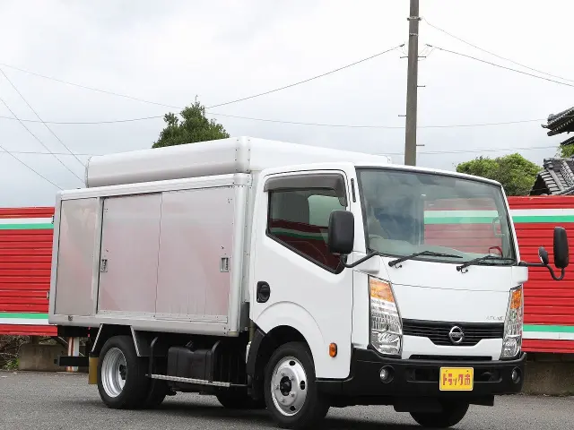 日産 アトラス SKG-TZ2F24(2WD)の写真3