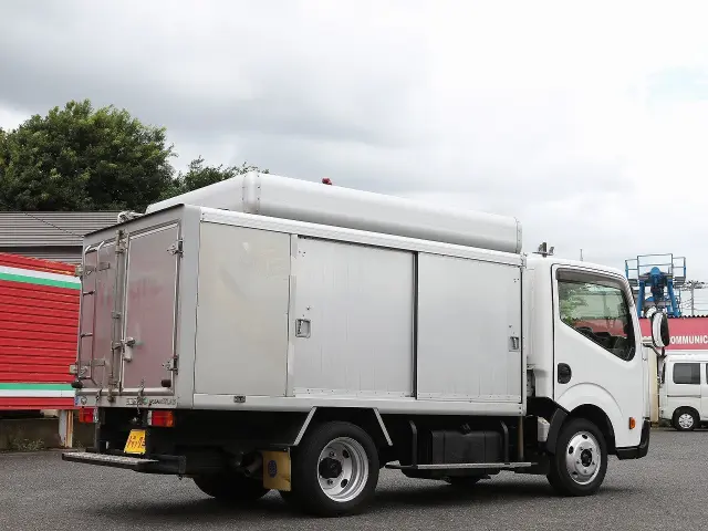 日産 アトラス SKG-TZ2F24(2WD)の写真5