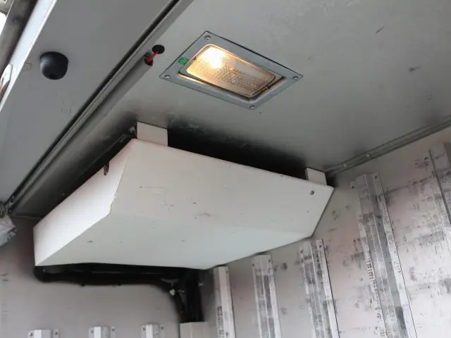 日産 アトラス SKG-TZ2F24(2WD)の写真14