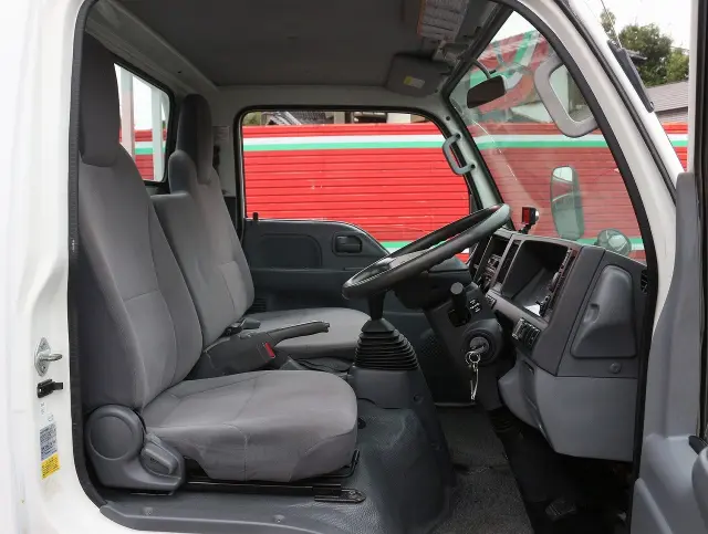 マツダ タイタン SKG-LHS85A(4WD)の写真21