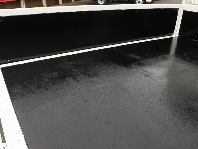 三菱 キャンター 2TG-FBA00(2WD)の写真13