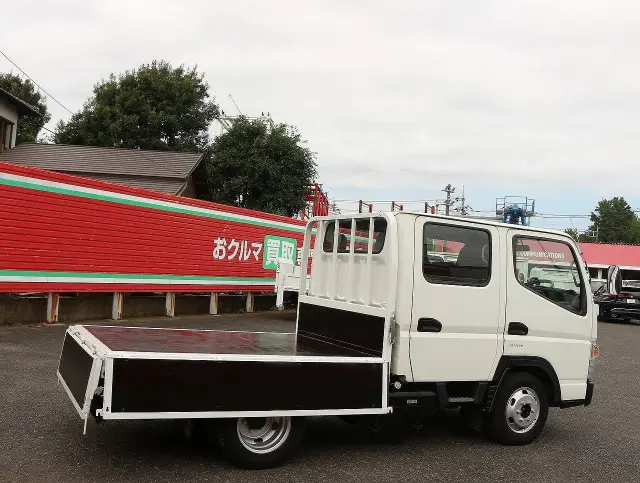 三菱 キャンター 2TG-FBA00(2WD)の写真16