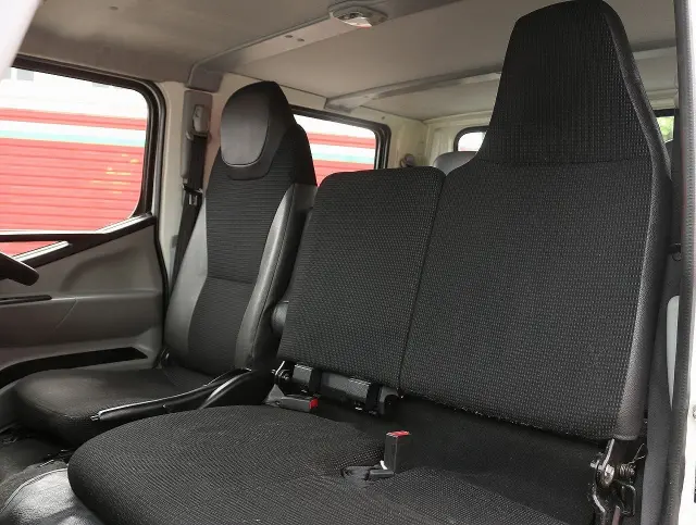 三菱 キャンター 2TG-FBA00(2WD)の写真39