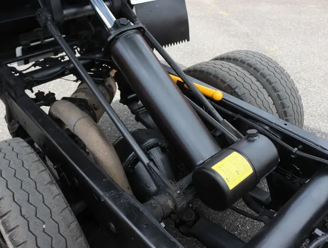 三菱 キャンター TKG-FBA30(2WD)の写真24