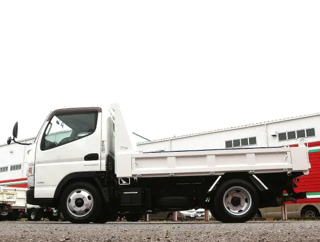 三菱 キャンター TPG-FBA30(2WD)の写真7