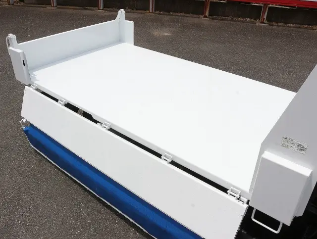 三菱 キャンター TPG-FBA30(2WD)の写真8