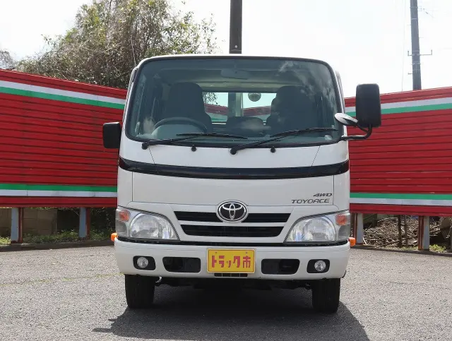 トヨタ トヨエース LDF-KDY281(4WD)の写真2