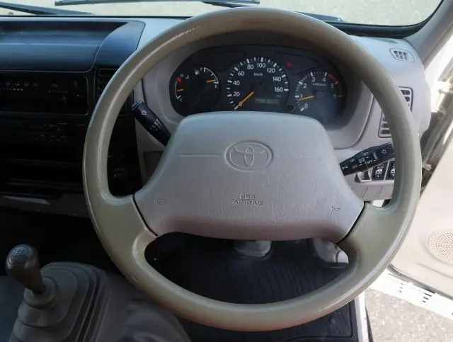 トヨタ トヨエース LDF-KDY281(4WD)の写真30