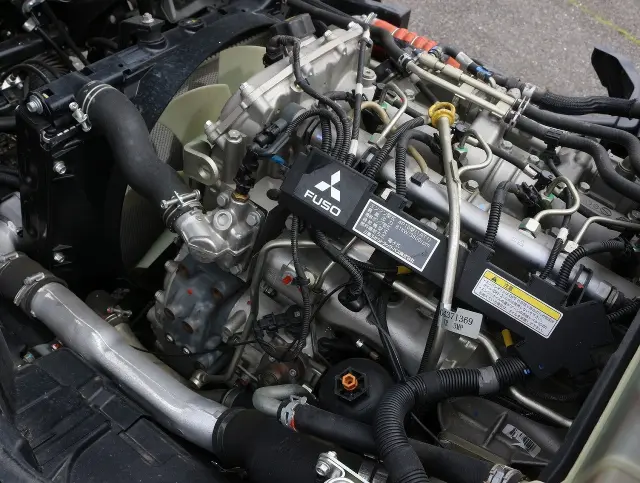 三菱 キャンター TPG-FBA00(2WD)の写真20