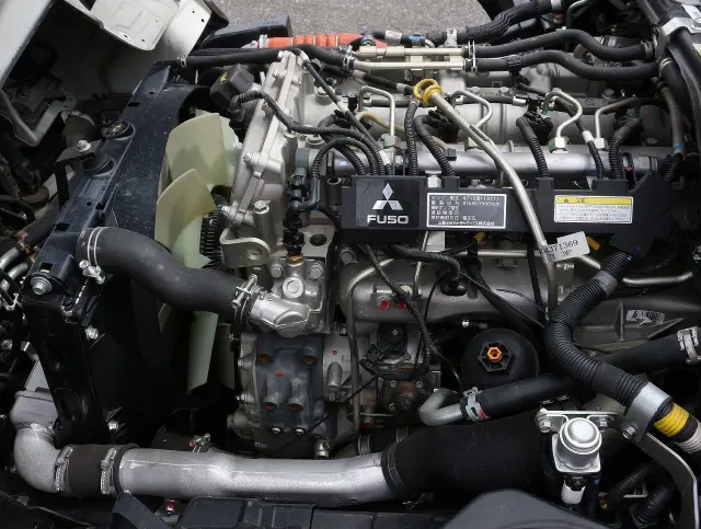 三菱 キャンター TPG-FBA00(2WD)の写真21
