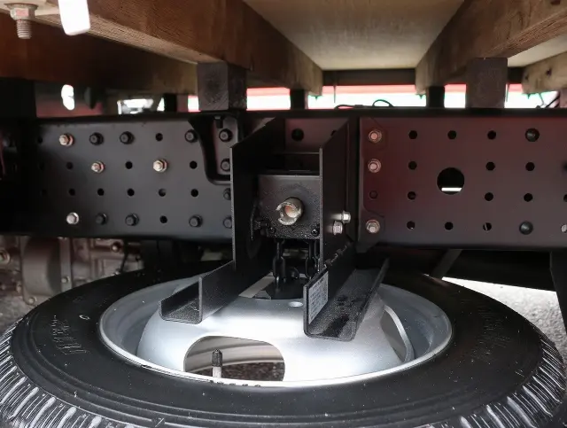 三菱 キャンター TPG-FBA00(2WD)の写真27