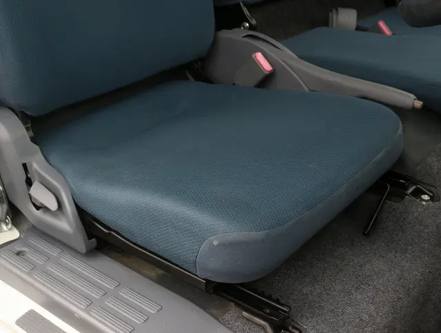 三菱 キャンター TPG-FBA00(2WD)の写真33