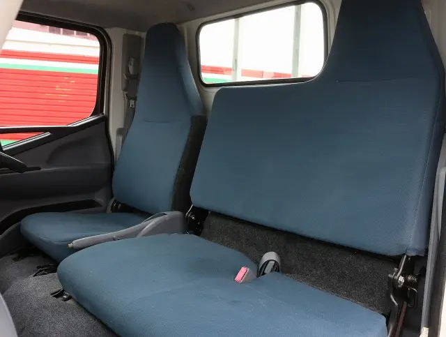 三菱 キャンター TPG-FBA00(2WD)の写真48