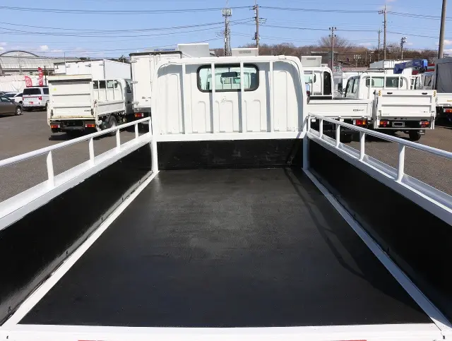 三菱 キャンター 2RG-FBA20の写真12