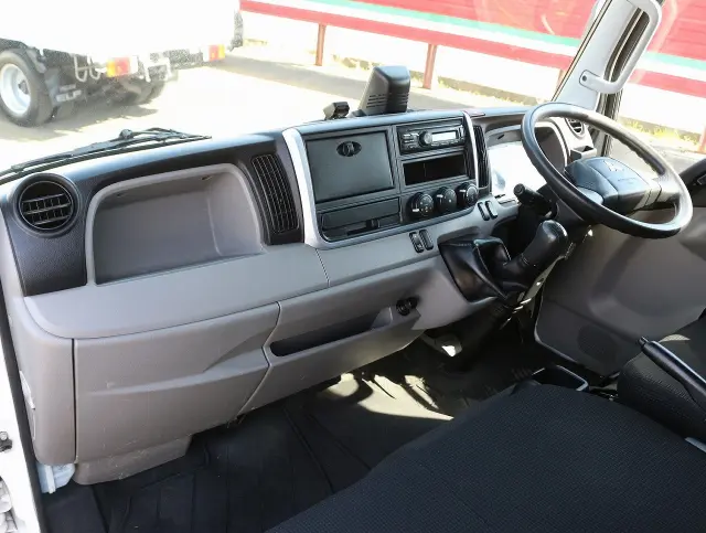 三菱 キャンター 2RG-FBA20の写真29